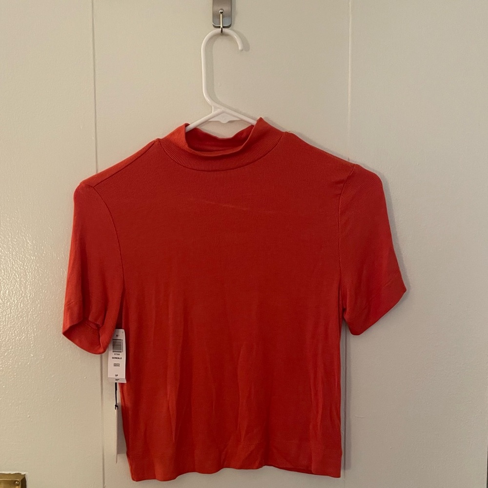 Aritzia Babaton Orange Top